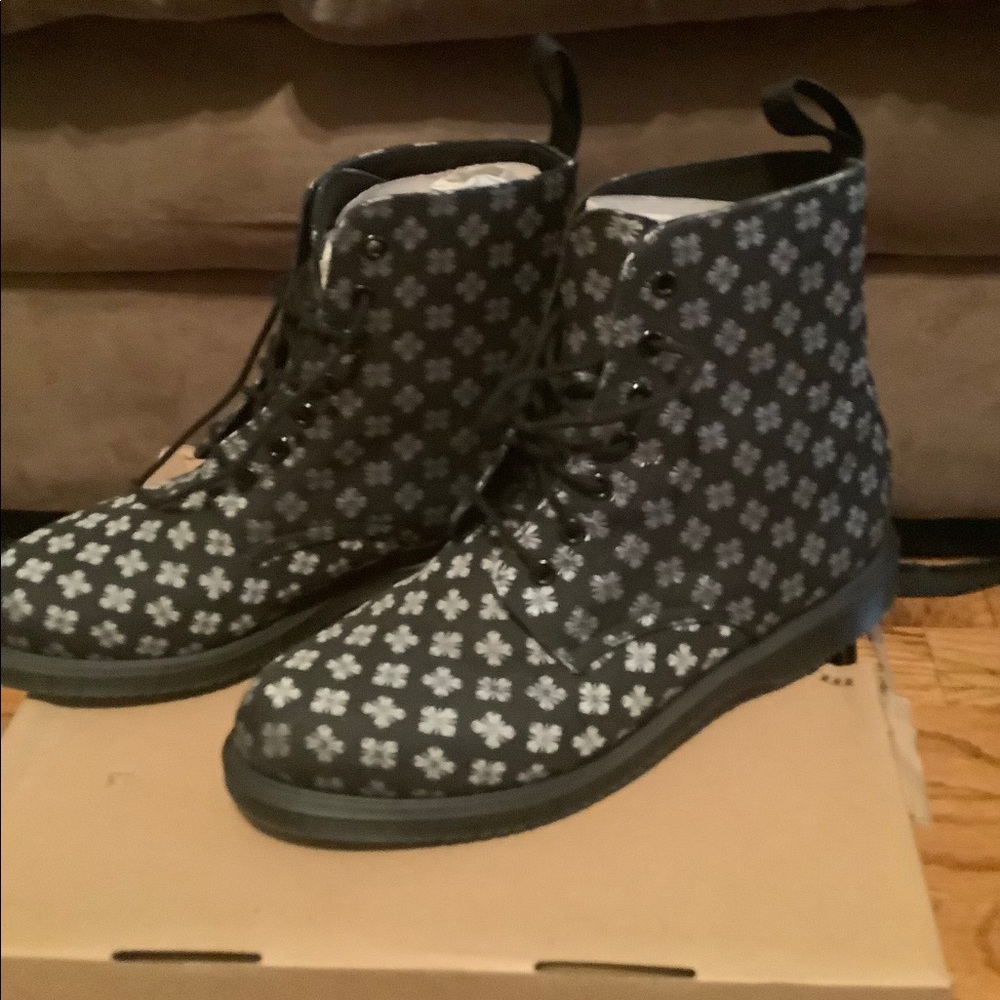 Dr Martens